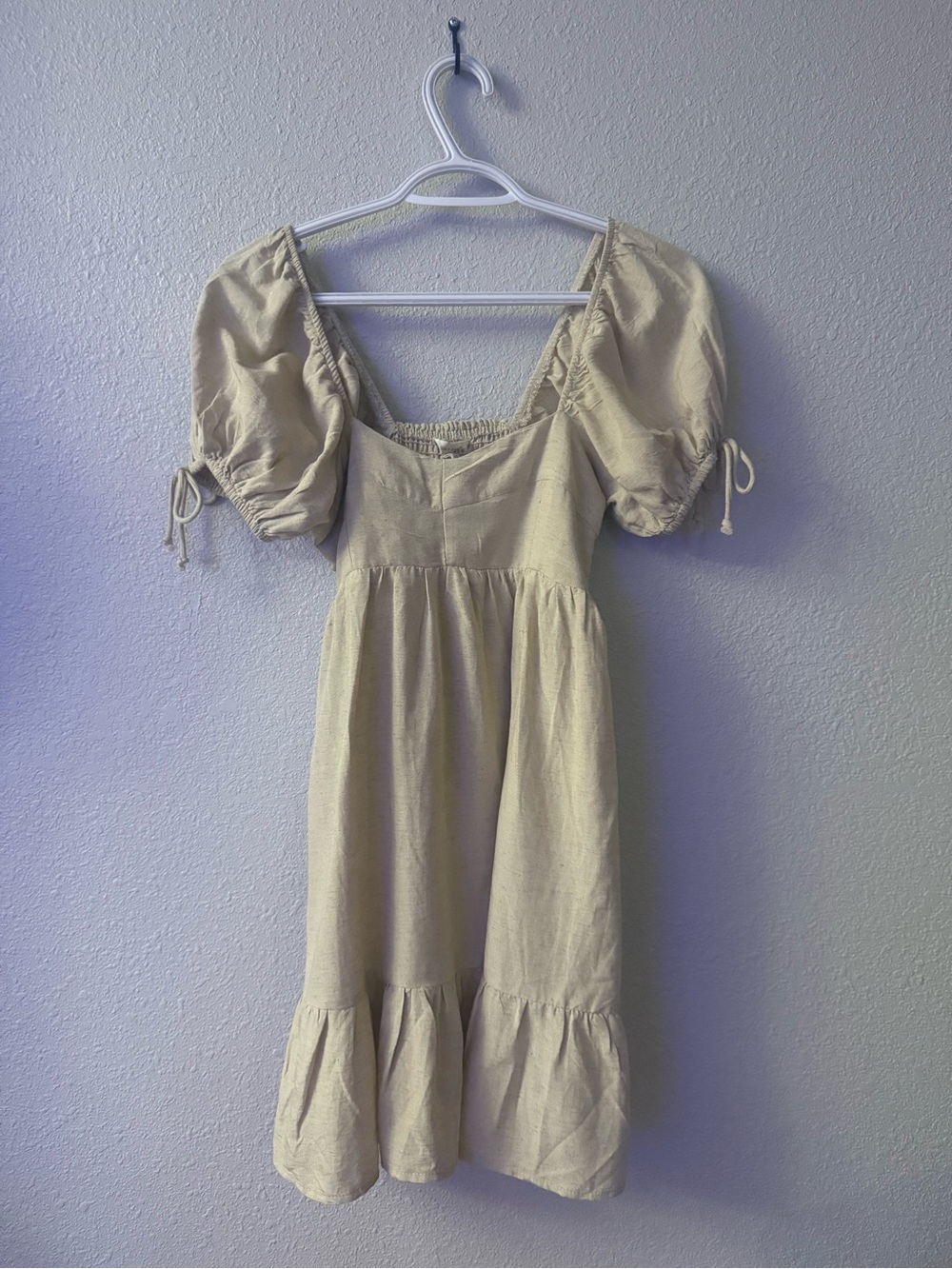 Puff Sleeve Square Neck Midi Dress in Cream